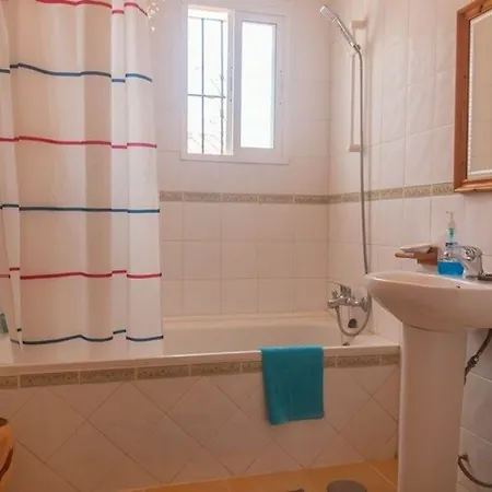 Holiday home Casa Almijara Canovas *